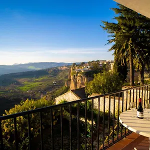https://apartamentos-miradores-del-tajo.es-andalucia.com