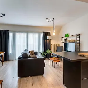 Retro Woning Te Centrum Oostende, 5min De Kust , Oostende België