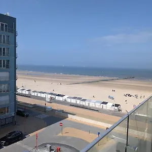 Sun South- Seaview-sea At 15meter-ostend , Oostende België