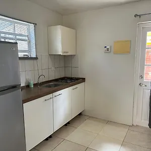 - Begane Grond - Poolside Appartement